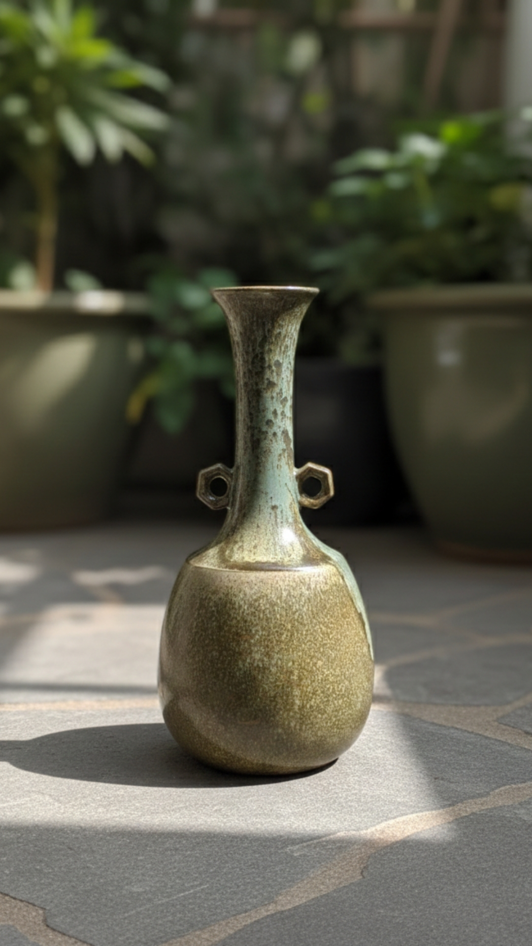 Bình gốm Nhật men xanh rêu - mộc - Ảnh 4