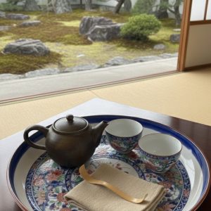 Khay trà ngũ sắc Nhật Bản